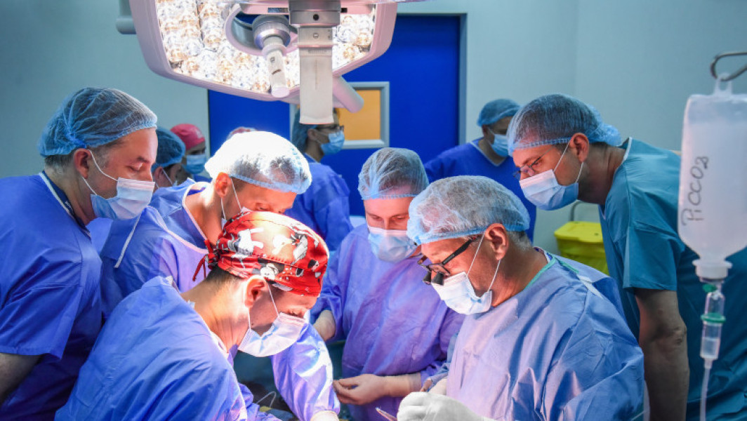 fetiță de 10 ani, operată cu succes după transplant de inimă la Târgu Mureș