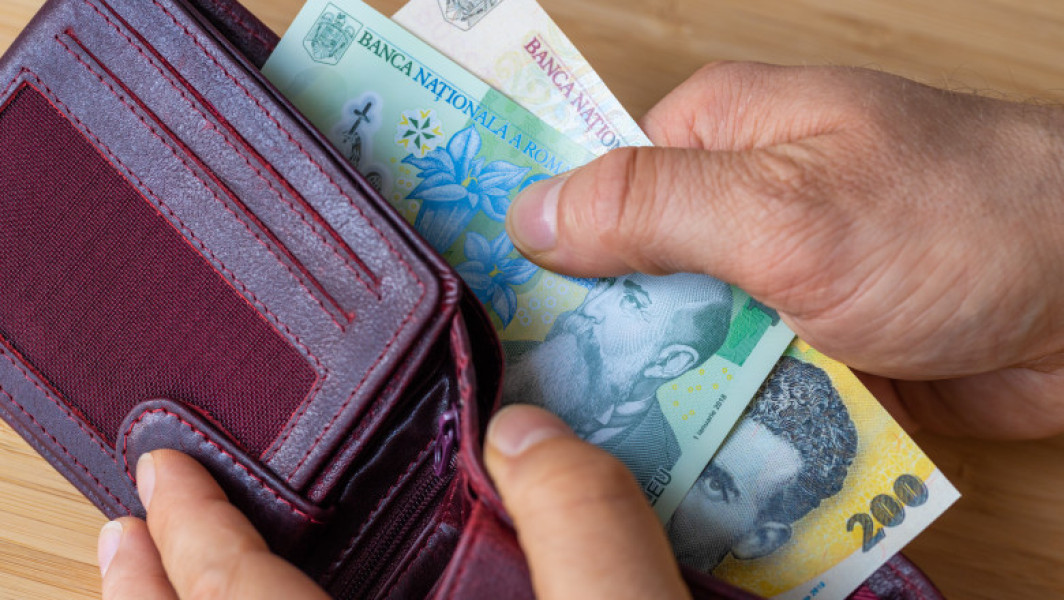 Noi reguli pentru plata contribuției de asigurări sociale de sănătate din septembrie 2025