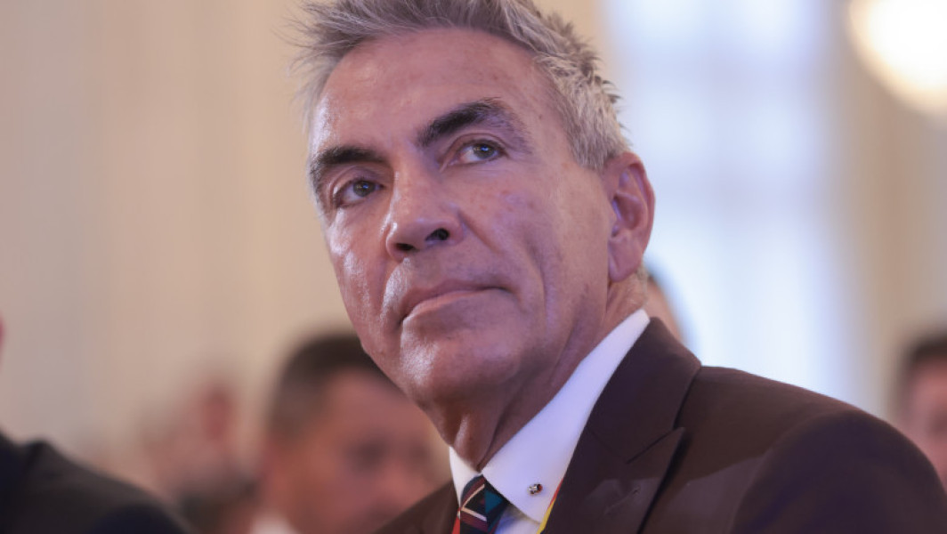 dragos anastasiu: „nu pot cere reducerea salariului cu 20% din cauza legii”