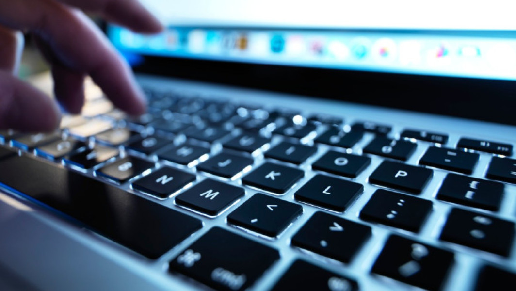 Participarea românilor la acțiuni politice online, conform unui sondaj