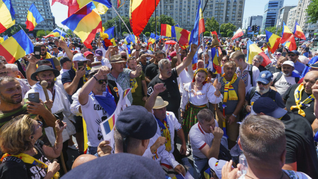 Proteste la București: forțele de ordine au aplicat amenzi de aproape 73.000 de lei și au deschis șase dosare penale