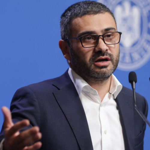 ministrul muncii, Florin Manole, susține că nemulțumirile exprimate recent de PSD și PNL sunt de natură administrativă, nu politică