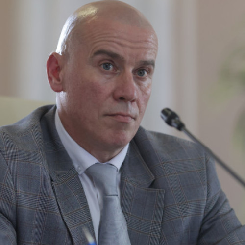 Valurile de nationalism revin în perioadele de criză economică, a explicat demiterul culturii