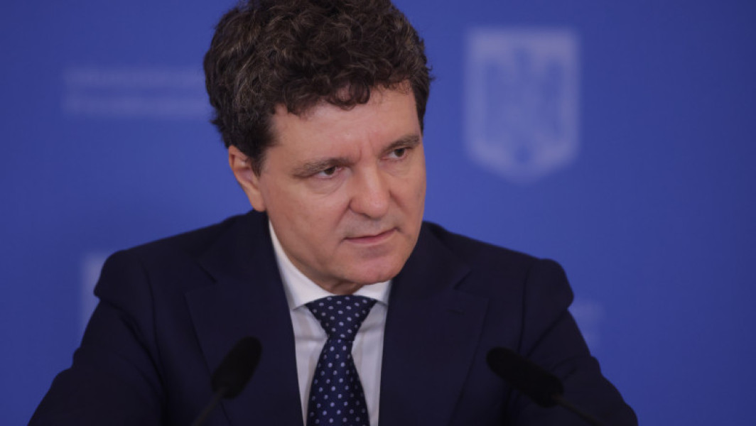 Nicușor Dan a promulgat legea care elimină suma forfetară pentru parlamentarii cu domiciliul în București și Ilfov