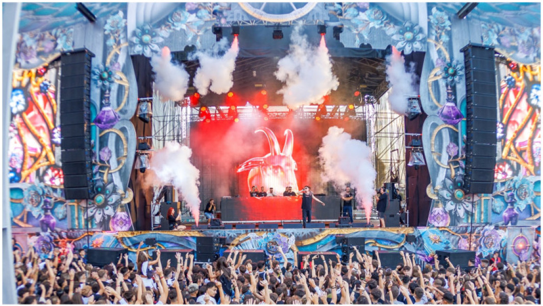 Prețurile cazărilor în Cluj-Napoca cresc semnificativ înainte de festivalul Untold