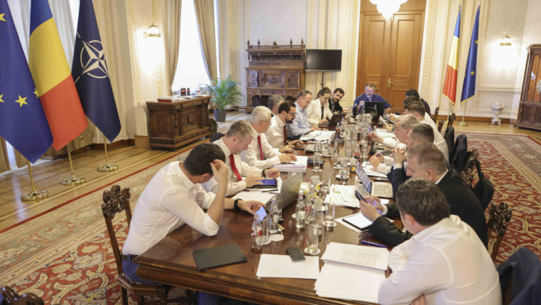 Liderii coaliției se reunesc pentru a discuta despre programul "Anghel Saligny" și despre pachetul de măsuri fiscale