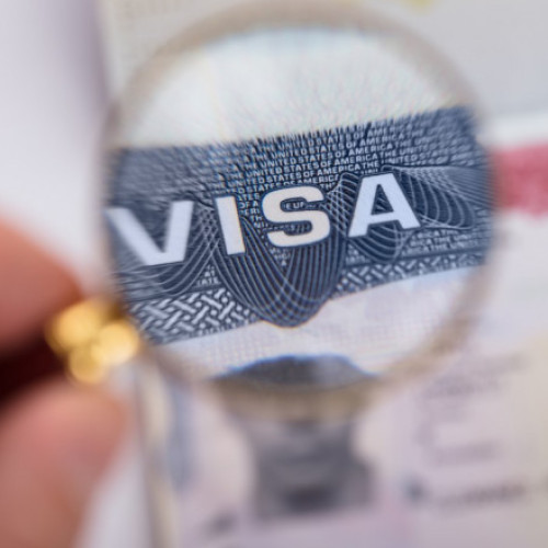 România își redobândește încrederea pentru revenirea în programul Visa Waiver