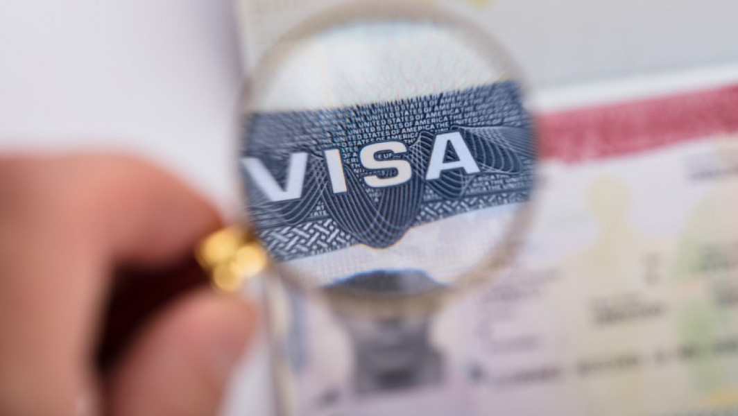 România își redobândește încrederea pentru revenirea în programul Visa Waiver