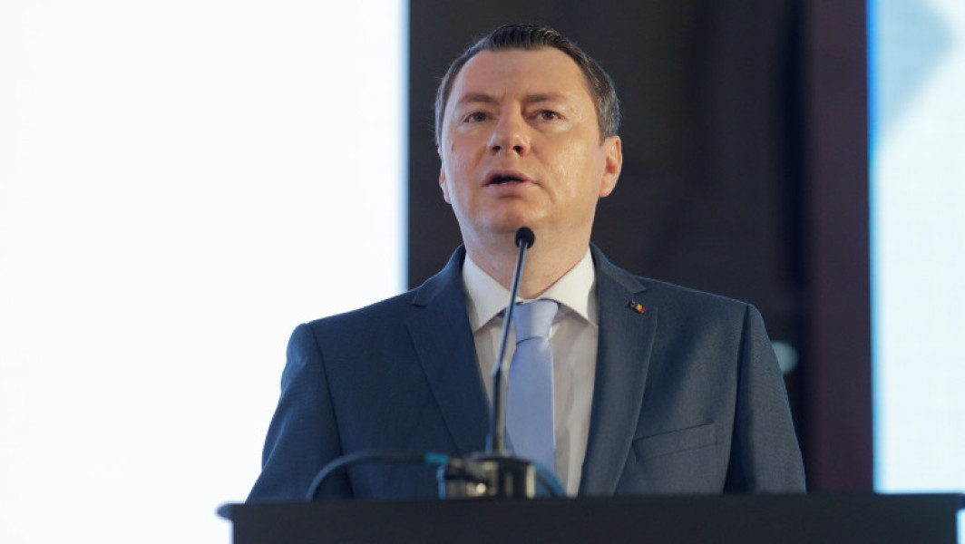 România a reținut ratingul de țară recomandat pentru investiții, dar rămân riscuri majore