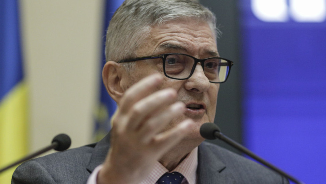 Un deficit bugetar extrem de rar întâlnit în Uniunea Europeană, ce a încheiat anul 2024, a fost evidențiat de președintele Consiliului Fiscal, Daniel Daianu. Într-o declarație pentru Digi24, el a subliniat că un astfel de nivel de deficit este rar, mai ales în condițiile în care nu există conflicte sau dezastre majore. Potrivit lui Daianu, acest deficit se situează aproape de 6% din Produsul Intern Brut, fiind mai mic decât reperul stabilit în aranjamentele dintre Guvernul României și Comisia Europeană.