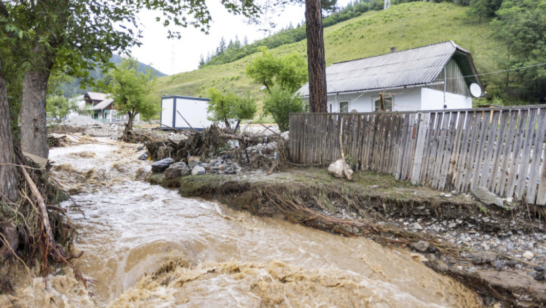 apocalipsa inundatiilor in romania: ministrul mediului anunta importante reforme si fonduri nerambursate