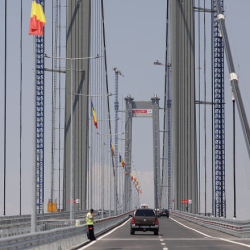 Probleme la podul suspendat peste Dunăre de la Brăila