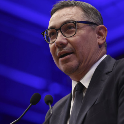 Victor Ponta aduce un omagiu lui Ion Iliescu după decesul fostului președinte