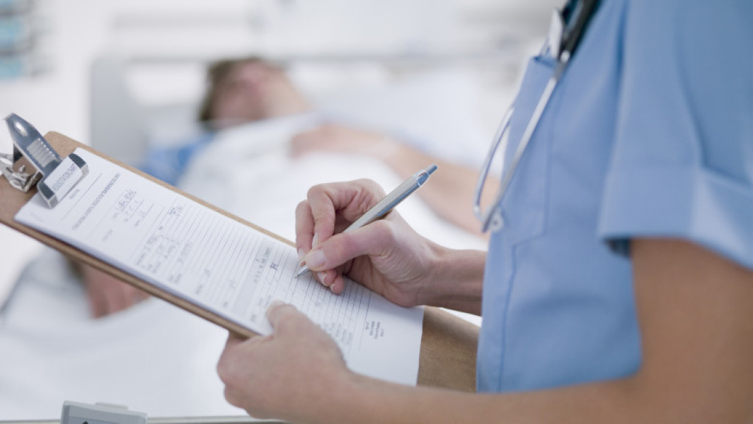 Ce trebuie să știe persoanele neasigurate despre serviciile medicale și costuri