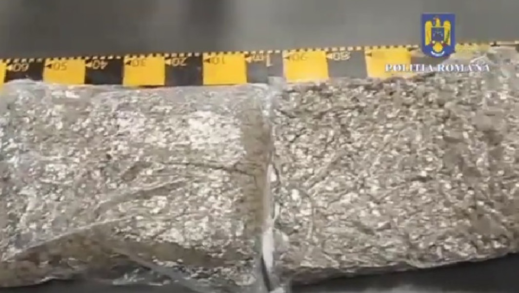 Tânăr de 22 de ani din Arad prins cu 13 kilograme de droguri din Spania