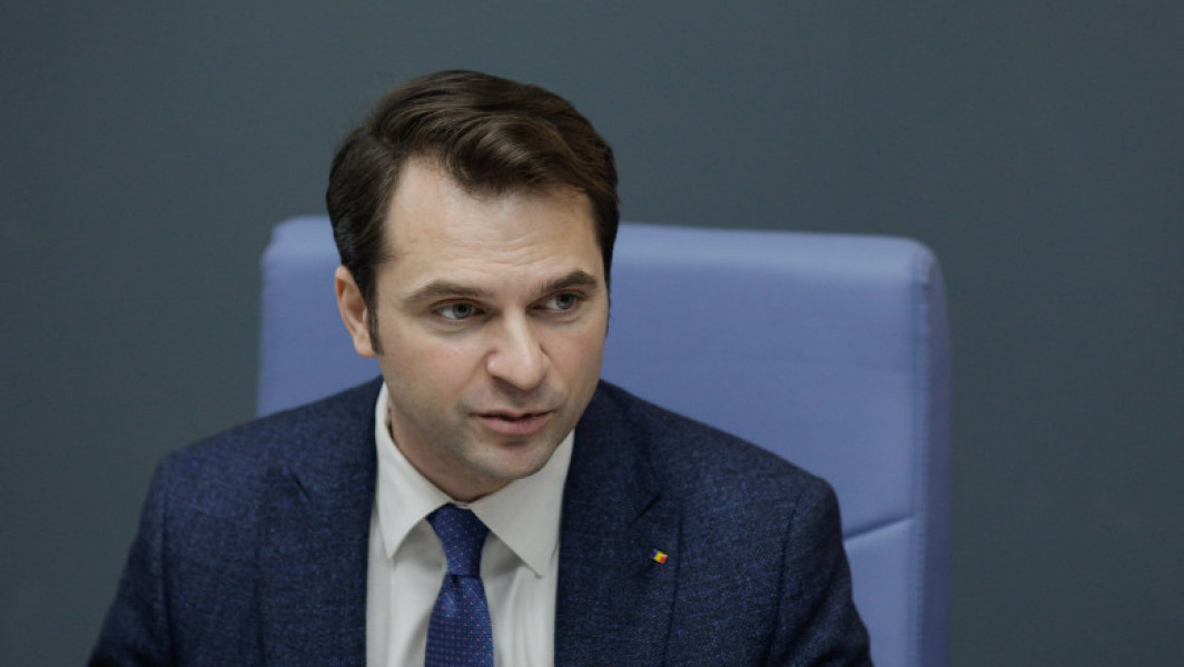 Sebastian-Ioan Burduja devine consilier onorific al prim-ministrului