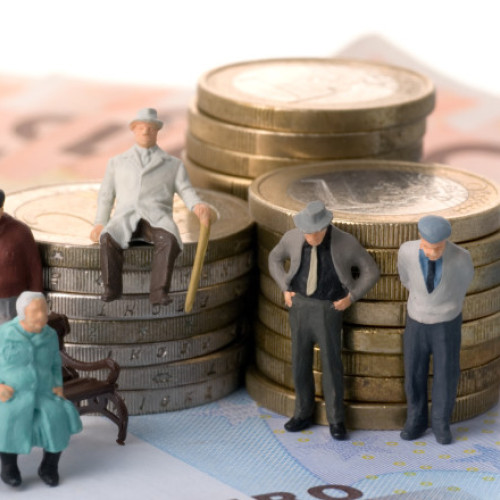 Guvernul Bolojan va aproba joi un proiect de lege privind plata pensiilor private
