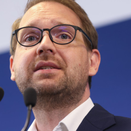 Dominic Fritz: după această săptămână dificilă, trebuie să ne întoarcem la munca pentru cetățeni
