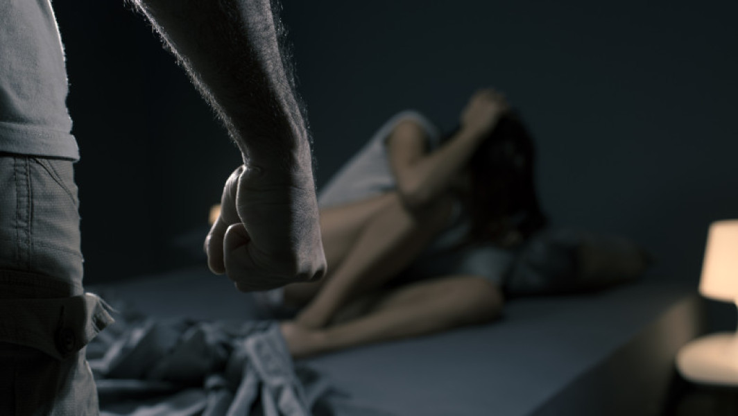 Femei din România vorbesc despre experiența violenței domestice pentru a ajuta altele
