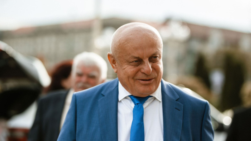Fostul director Romsilva, Teodor Tigan, ar putea fi cercetat de DNA pentru bonusul de pensionare