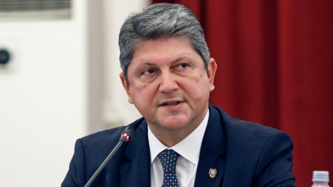 Titus Corlăţean anunță sprijinul masiv din partea partidului pentru candidatura sa la șefia PSD