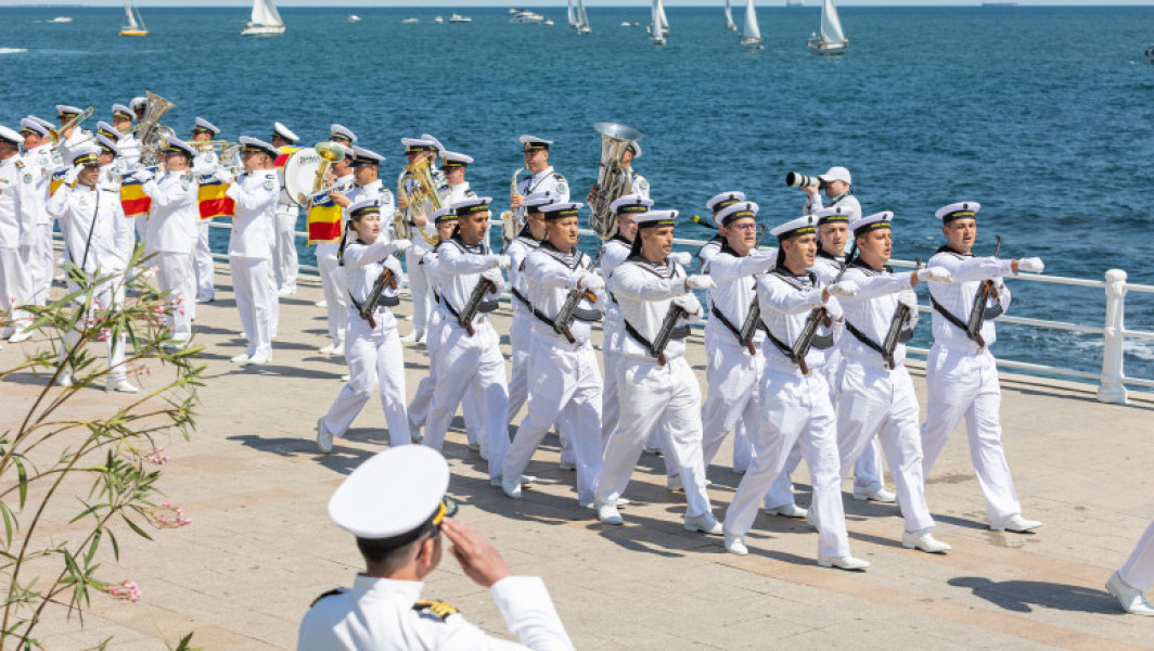 Ziua Marinei Române, sărbătoare națională și militară, marcată anual pe 15 august, a avut loc și în acest an printr-o serie de evenimente importante în mai multe orașe ale țării. Aceasta coincide cu sărbătoarea dedicată Sfintei Marii, considerată ocrotitoarea marinarilor.