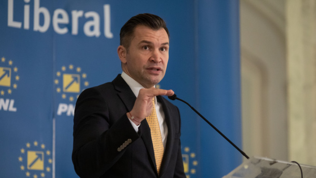 România trebuie să fie mai implicată în consultările internaționale privind situația din Ucraina, consideră deputatul PNL Ionuț Stroe