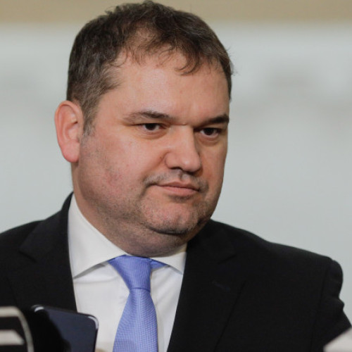 Ministrul Dezvoltării explică noile reguli pentru poliția locală și reducerea personalului în administrația publică