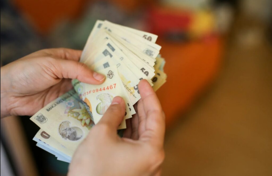 Salariile din Iași depășesc o mie de euro, dar diferențele salariale rămân mari