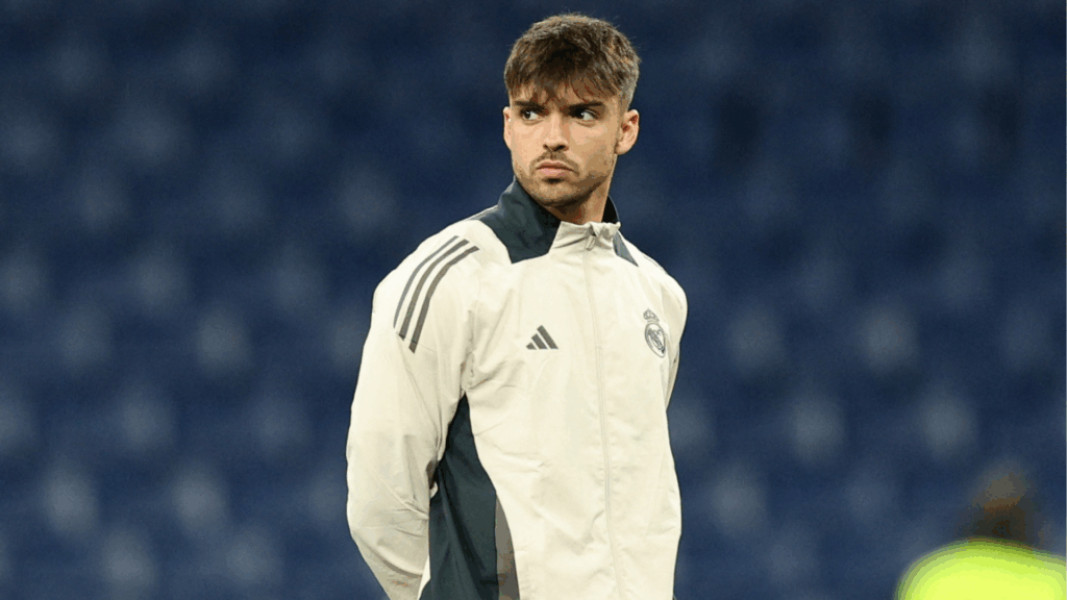 Patru fotbaliști, inclusiv Raul Asencio, trimiși în judecată pentru difuzare de materiale compromițătoare