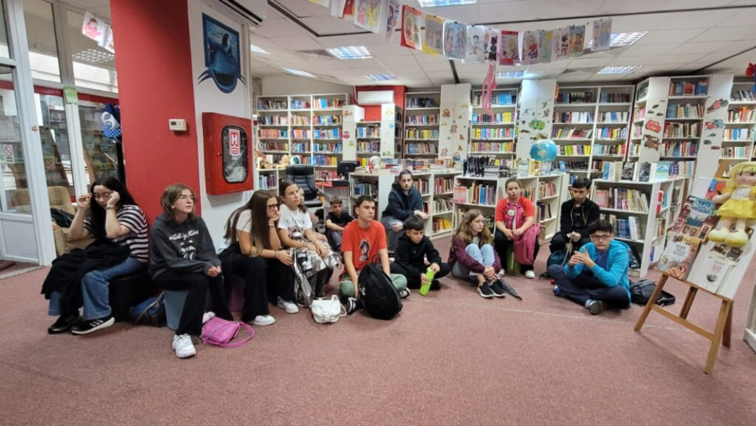 Nocturna Bibliotecilor 2025 celebrează solidaritatea și prietenia prin literatură