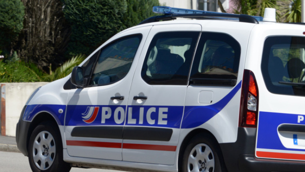 Tânără româncă acuzată de uciderea unui bărbat în Franța