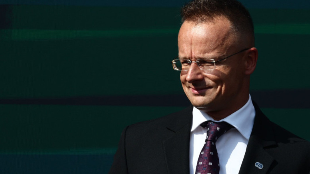 Peter Szijjarto îl acuză pe Zelenski că „începe să o ia razna” în disputa dronelor