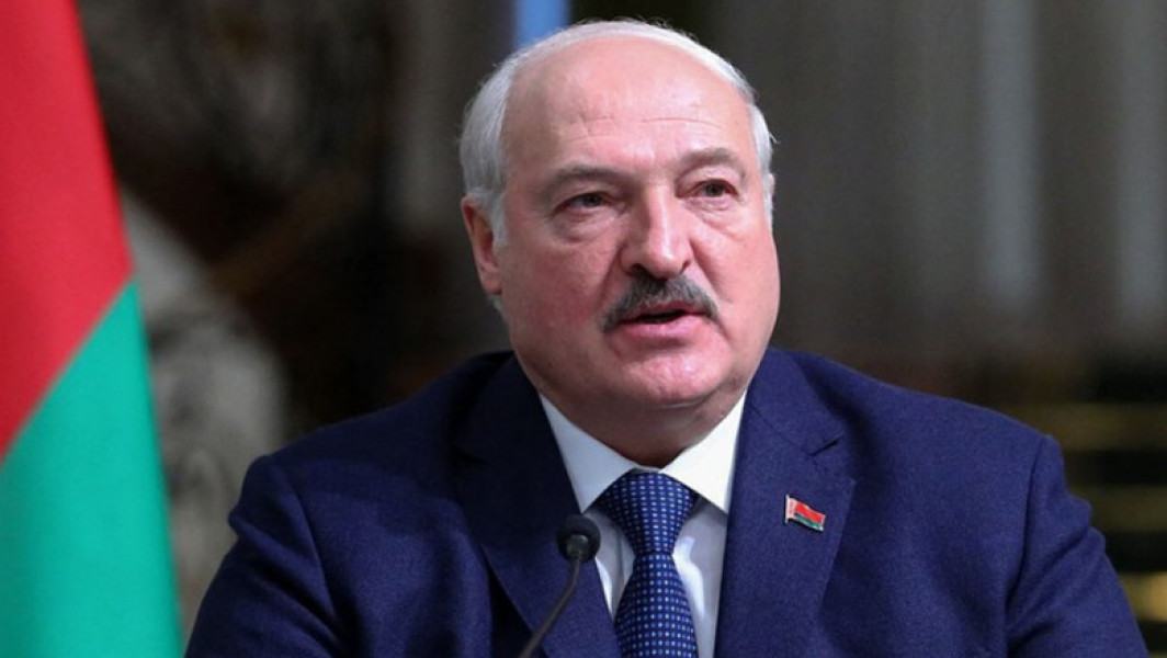 Lukașenko îl îndeamnă pe Zelenski să negocieze cu Rusia pentru a salva Ucraina