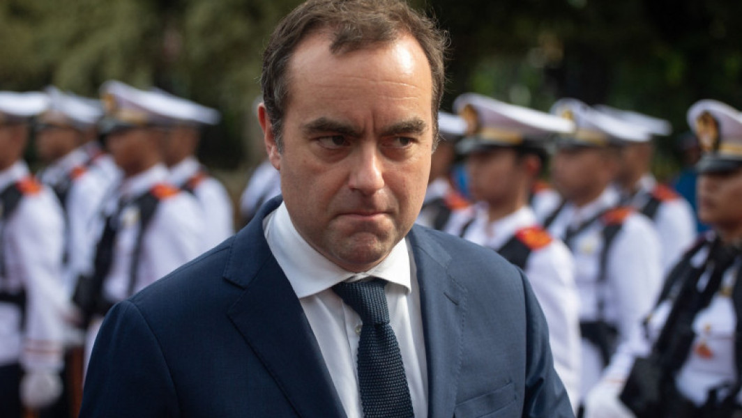 Premierul Sebastien Lecornu, acuzat că ar fi indus în eroare despre diploma de master
