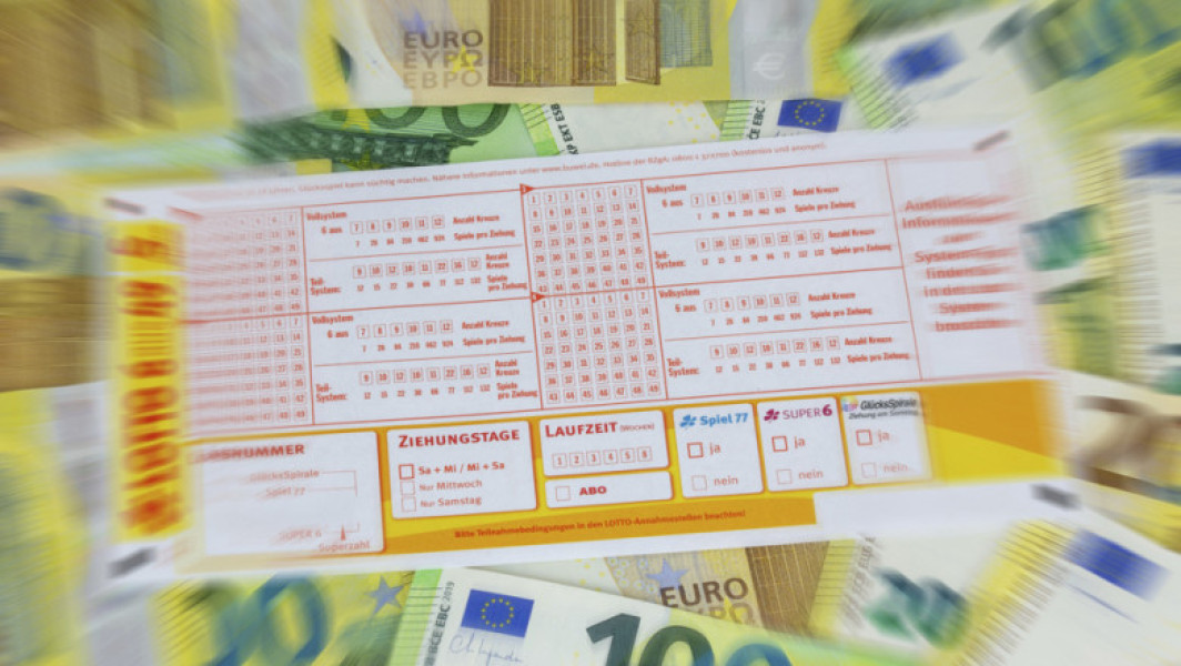 Bărbat din Germania găsește un bilet de loterie câștigător după șase luni