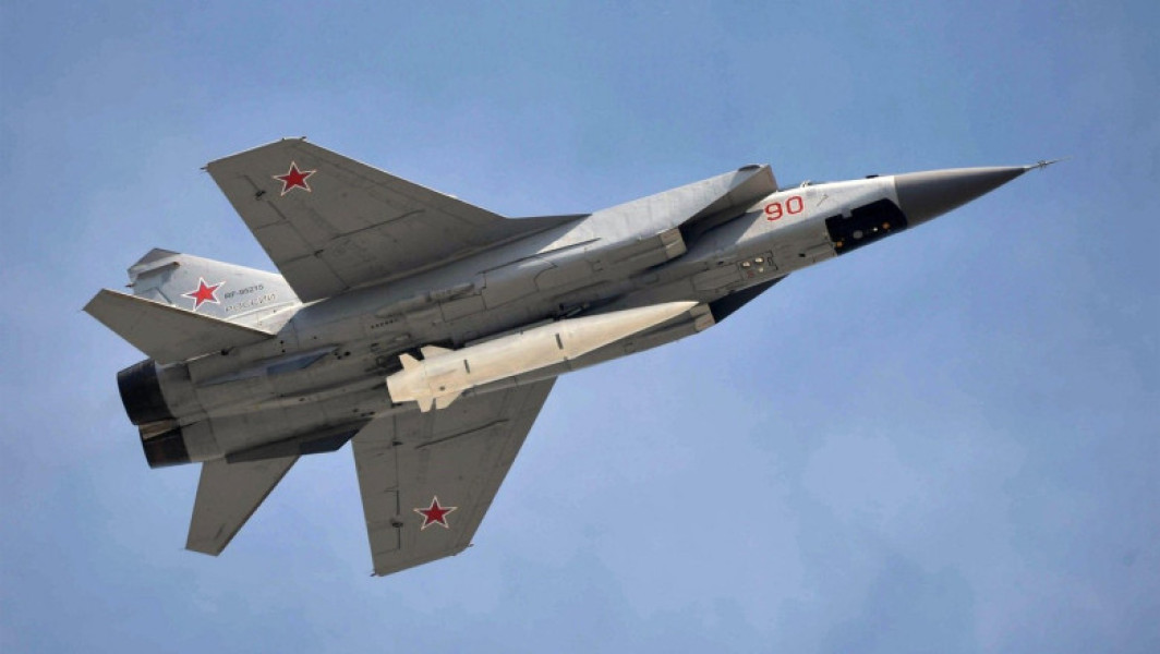 Bombardiere ruseşti au pătruns adânc în spaţiul aerian estonian cu ameninţarea asupra Tallinnului