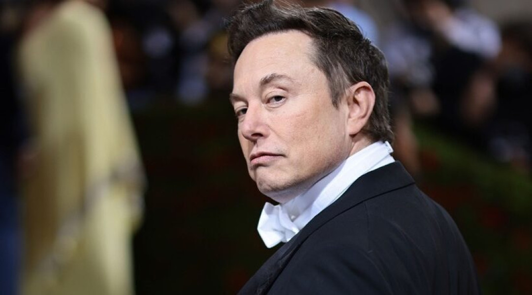 Averea lui Elon Musk a trecut temporar pragul de 500 de miliarde de dolari