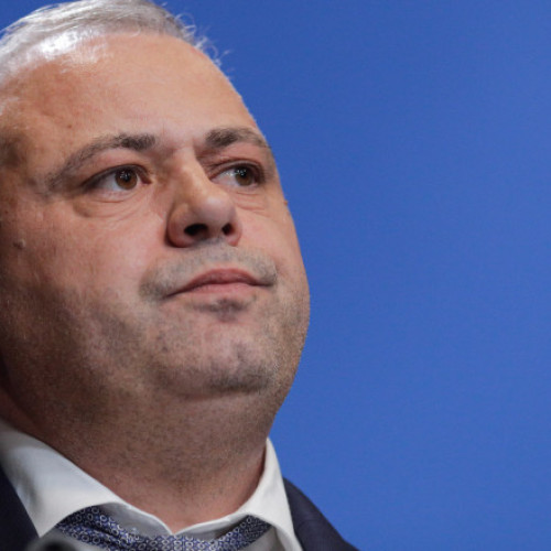 Aur depune moțiune simplă împotriva ministrului Agriculturii Florin Barbu
