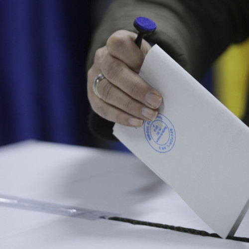 Aprobat! Alegerile prezidenţiale vor avea loc în septembrie, mai devreme decât se aştepta.