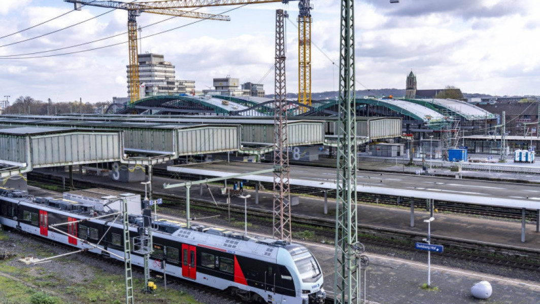 Mecanicii de locomotivă din Germania au câştigat o săptămână mai scurtă de lucru după o grevă istorică