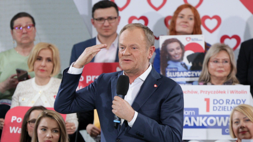 Primul test de popularitate pentru guvernul lui Tusk. Polonezii votează astăzi la alegerile locale
