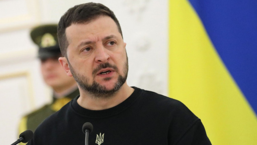 Zelenski restricţionează cazinourile online pentru că soldații de pe front devin dependenți de jocurile de noroc