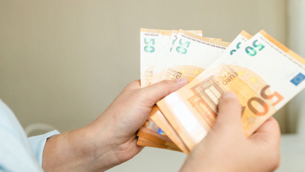 Deștiința pentru surorile românce ale decedatei în Italia: 100.000 de euro despăgubiri obținute de la o companie de asigurări