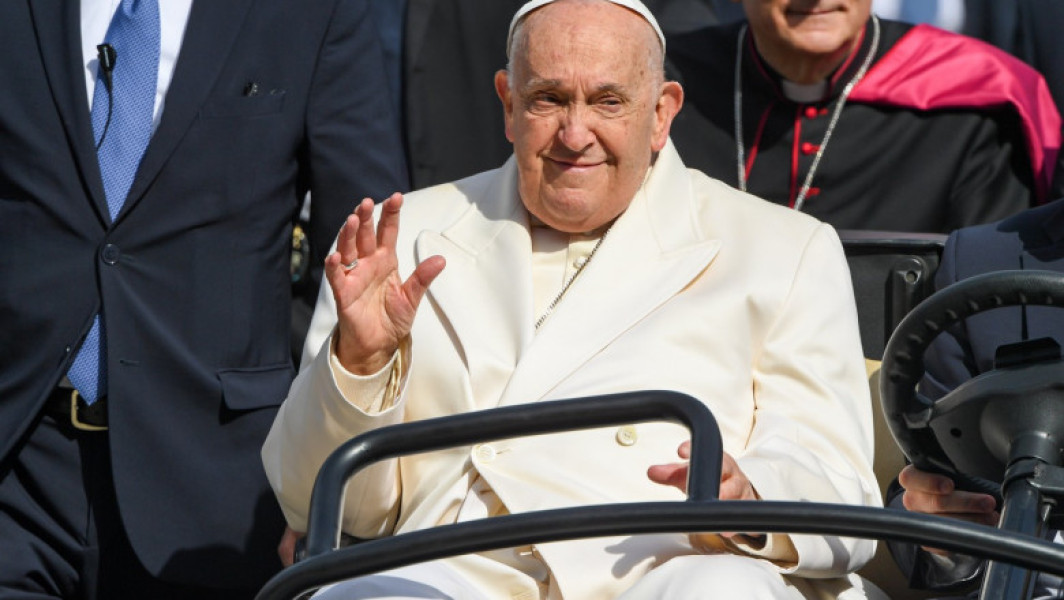 Papa Francisc a vizitat Veneția, fiind prima sa călătorie de la începutul anului din cauza problemelor de sănătate
