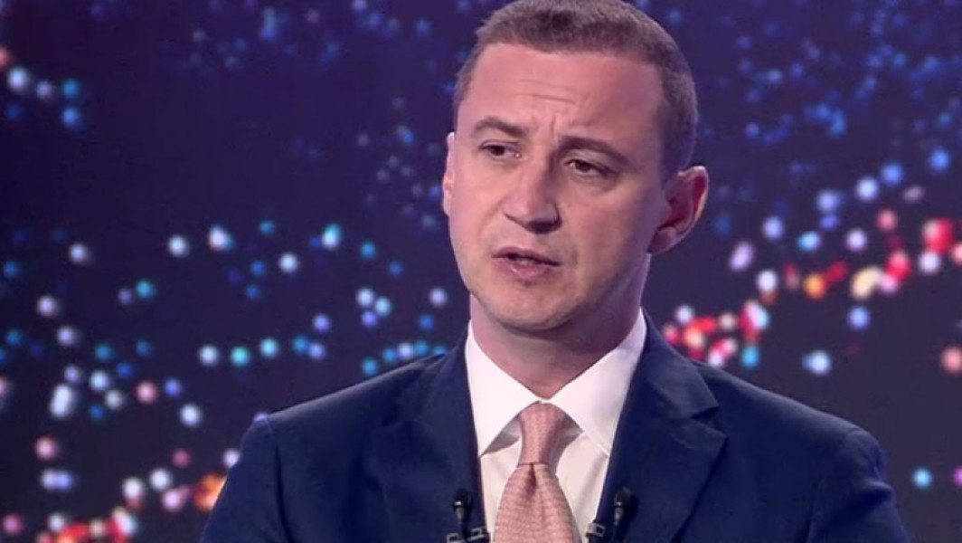 Președintele interimar al Camerei Deputaților discută despre atacurile din coaliția în campania electorală și își exprimă încrederea în rezultatele alegerilor locale - Declarații exclusive pentru Digi24 de la Alfred Simonis, președinte interimar al Camerei Deputaților și candidat PSD la șefia Consiliului Județean Timiș