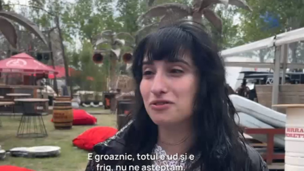 Inundații în stațiunile de pe litoralul românesc: Turiști din întreaga lume ignoră avertismentele de vreme rea și ajung în Vama Veche pentru mini-vacanța de 1 mai