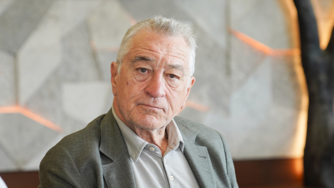 Robert DeNiro atacă din nou pe Donald Trump ca fiind un monstru periculos.