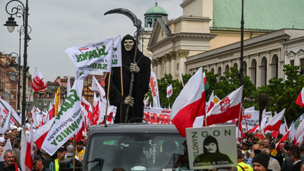 Protestele fermierilor polonezi s-au mutat la Varșovia, împotriva reglementărilor de mediu ale UE