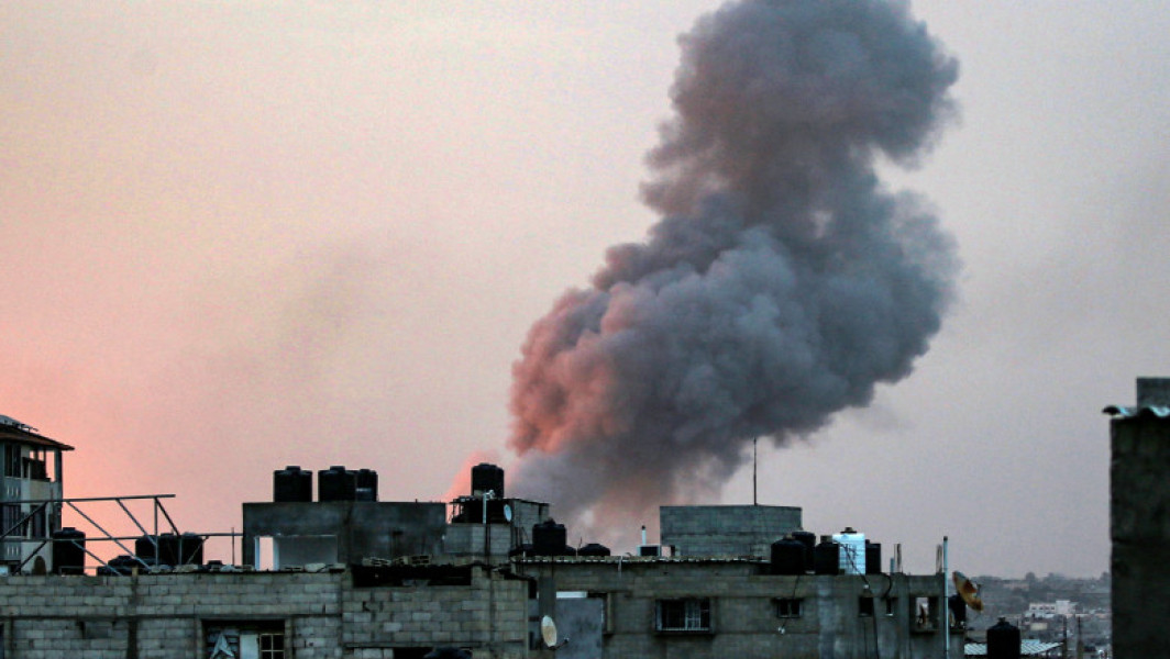 Israelul cere evacuări din Rafah și se pregătește să își extindă operațiunea militară în sudul Fâșiei Gaza